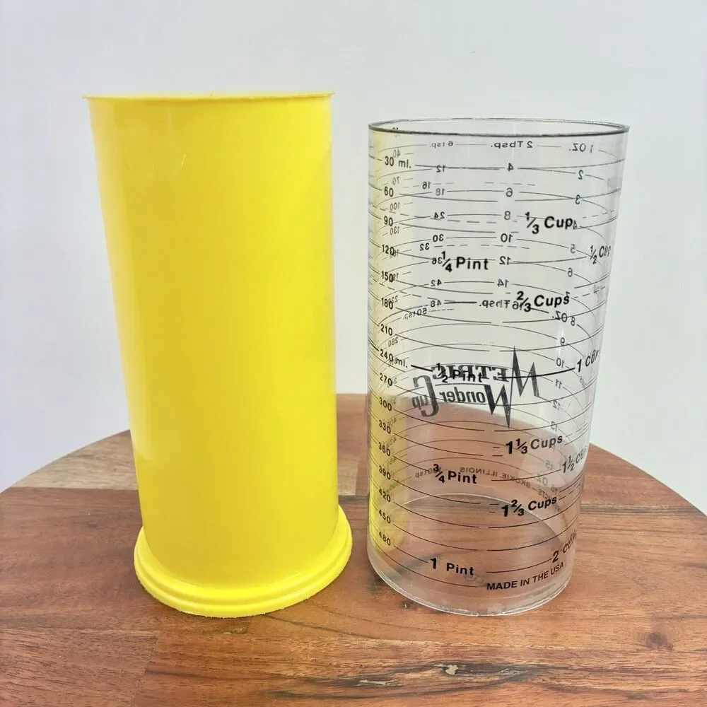Vintage Metric Wonder Measuring Cup Adjustable Wet Dry 2 Cup Milmour USA Yellow